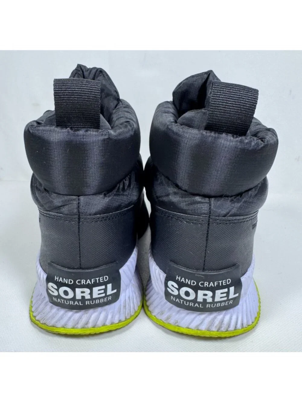 Sorel Out N About III Puffy Zip Waterproof Boots Black Women 9.5 NL4943 Outdoor